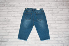 High-waisted bermuda shorts