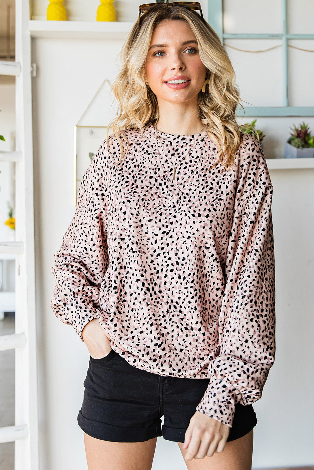Leopard Print Round Neck Long Sleeve Sweatshirt